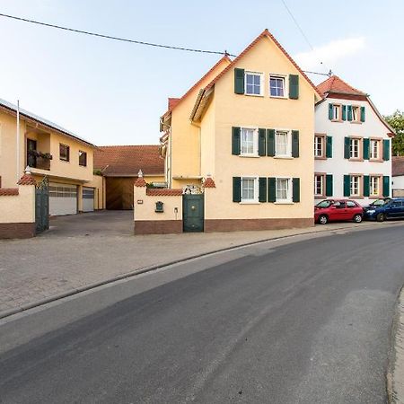 Weingut Und Gaestehaus Henrici Friesenheim is an Ortsgemeinde Екстер'єр фото